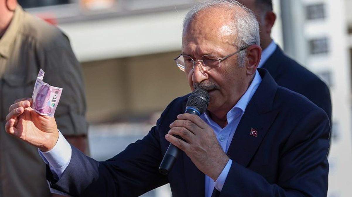 Kılıçdaroğlu, elindeki 200 TL’lik banknotla vatandaşlara seslendi: Asıl zammı yerel seçimlerden sonra göreceksiniz