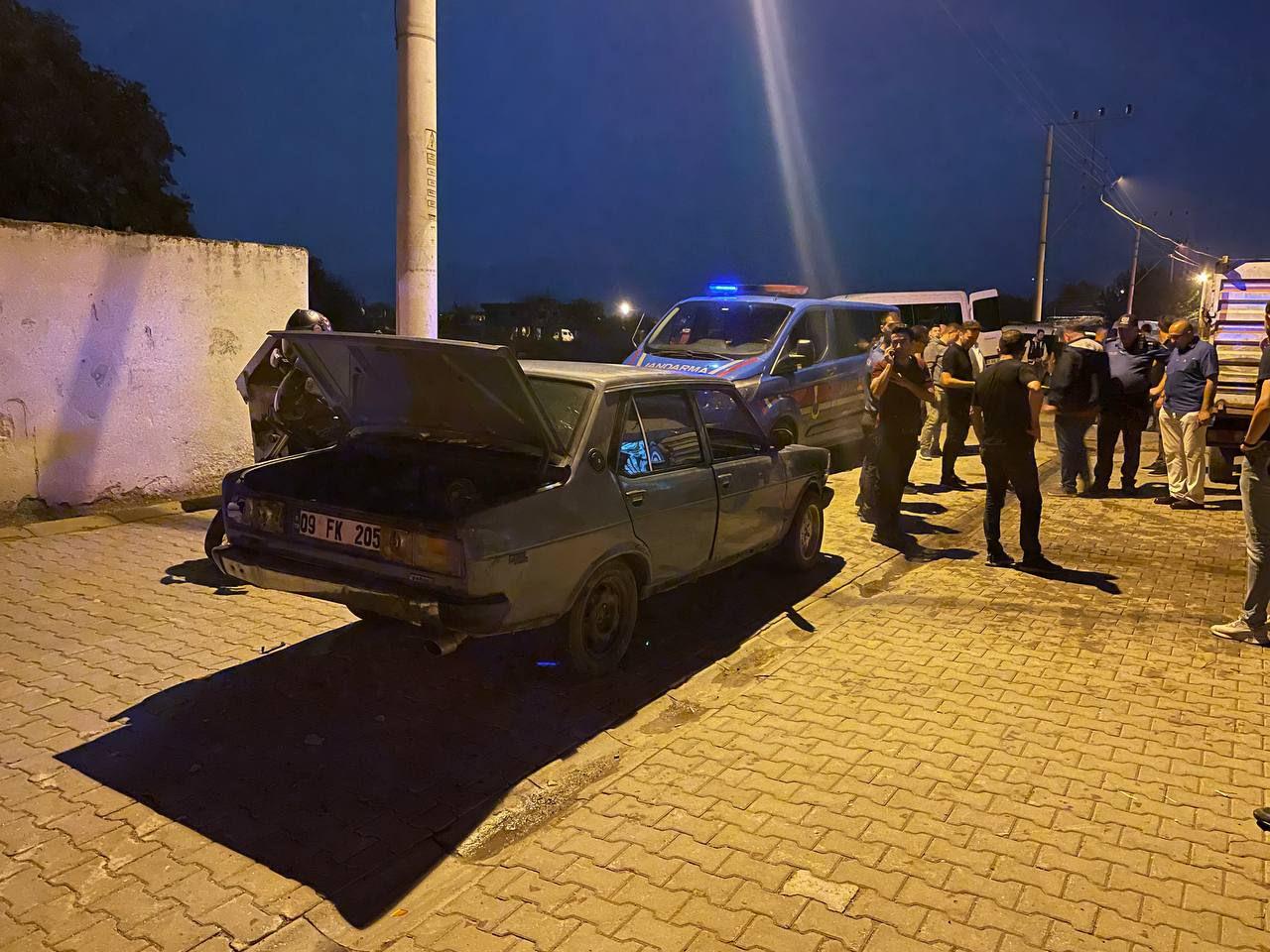 Kovalama sonucu durdurulan otomobildeki saldırgan polisi bıçakladı