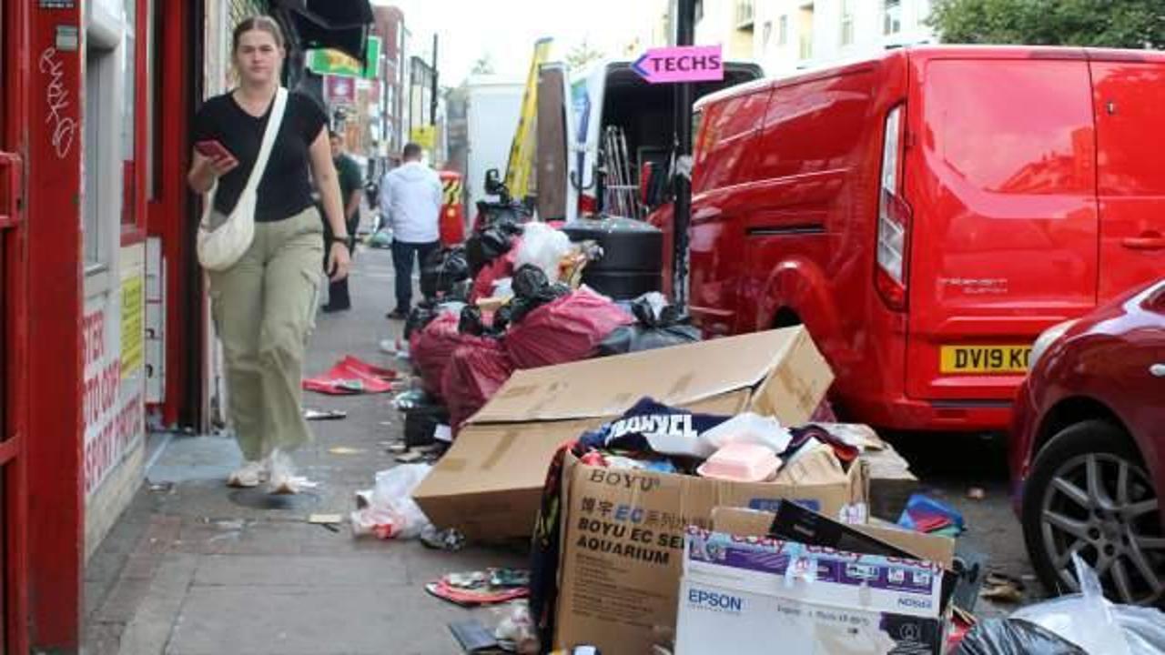Londra çöplüğe döndü