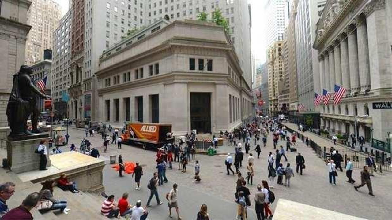 ABD’de tüketici güveni yukarı yönlü revize edildi