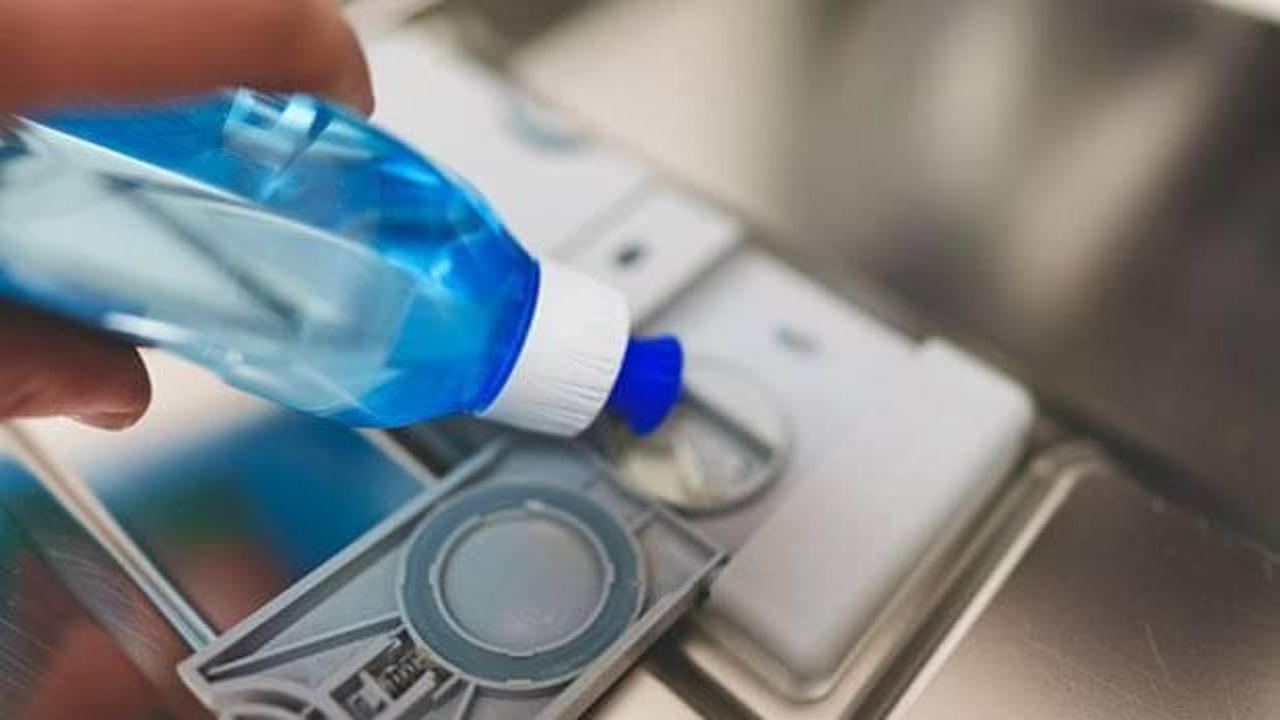 Bulaşık makinesi parlatıcısı nedir ve gerçekten kullanılmalı mı?