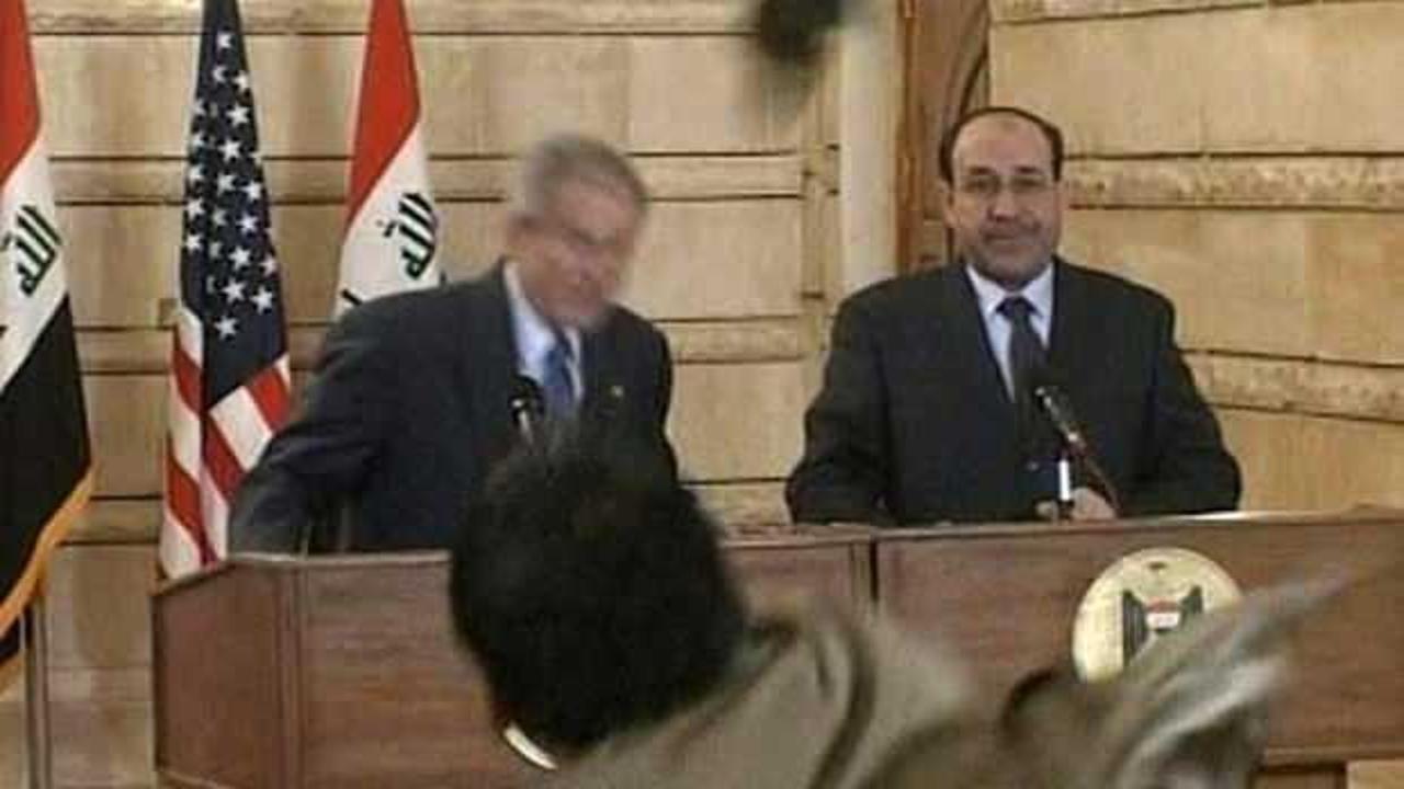 Bush’a ayakkabı fırlatan Iraklı gazeteci, aynısını Biden’a yapana hediye verecek