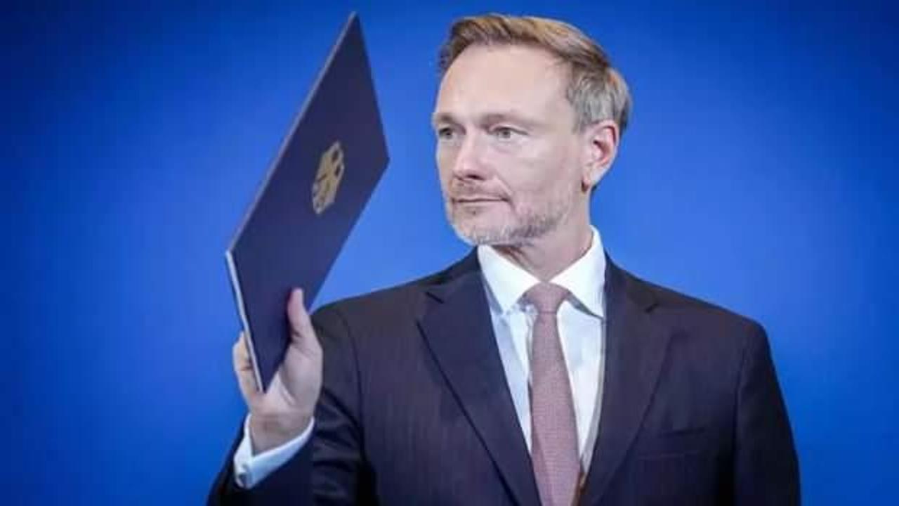 Ekonomide resesyon devam edecek