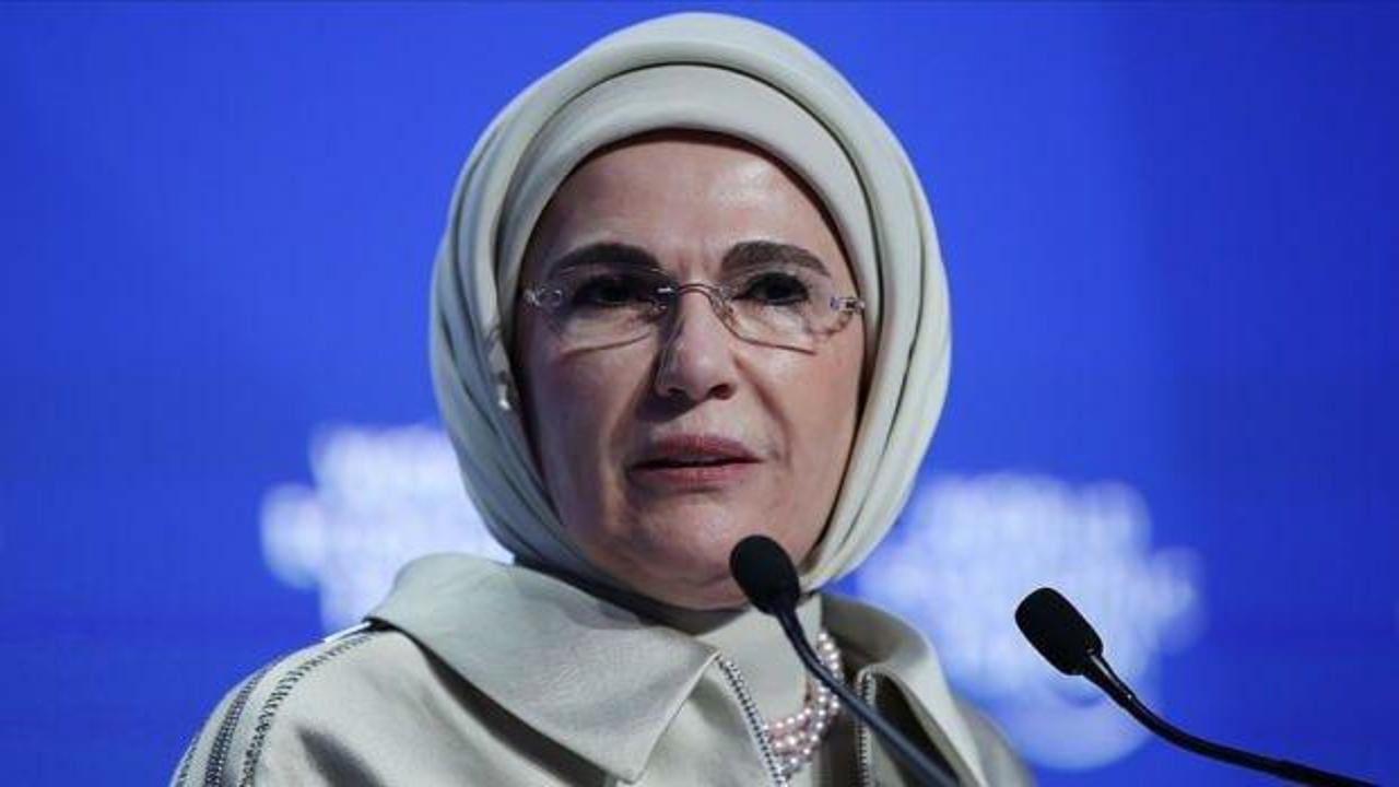 Emine Erdoğan: Gazze’de bütün bir insanlığın vicdanı ve merhameti ölüyor!