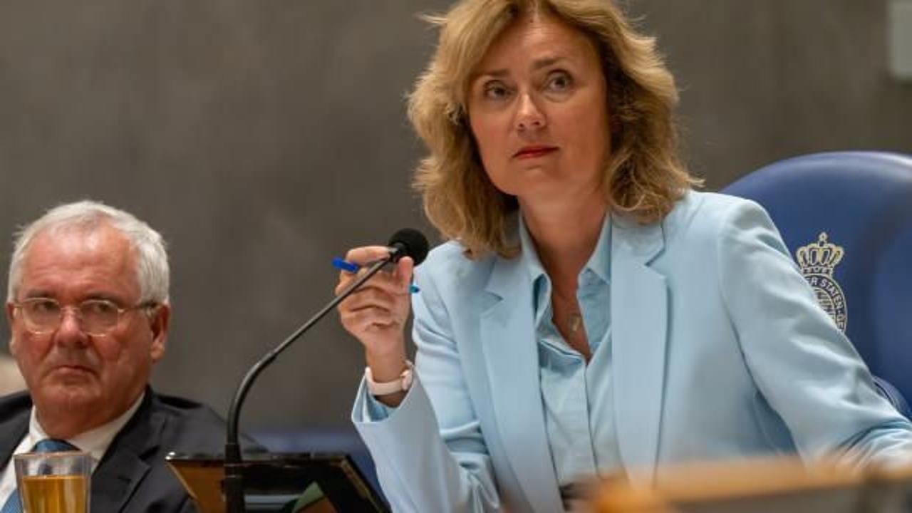 Hollanda’dan skandal Filistin kararı