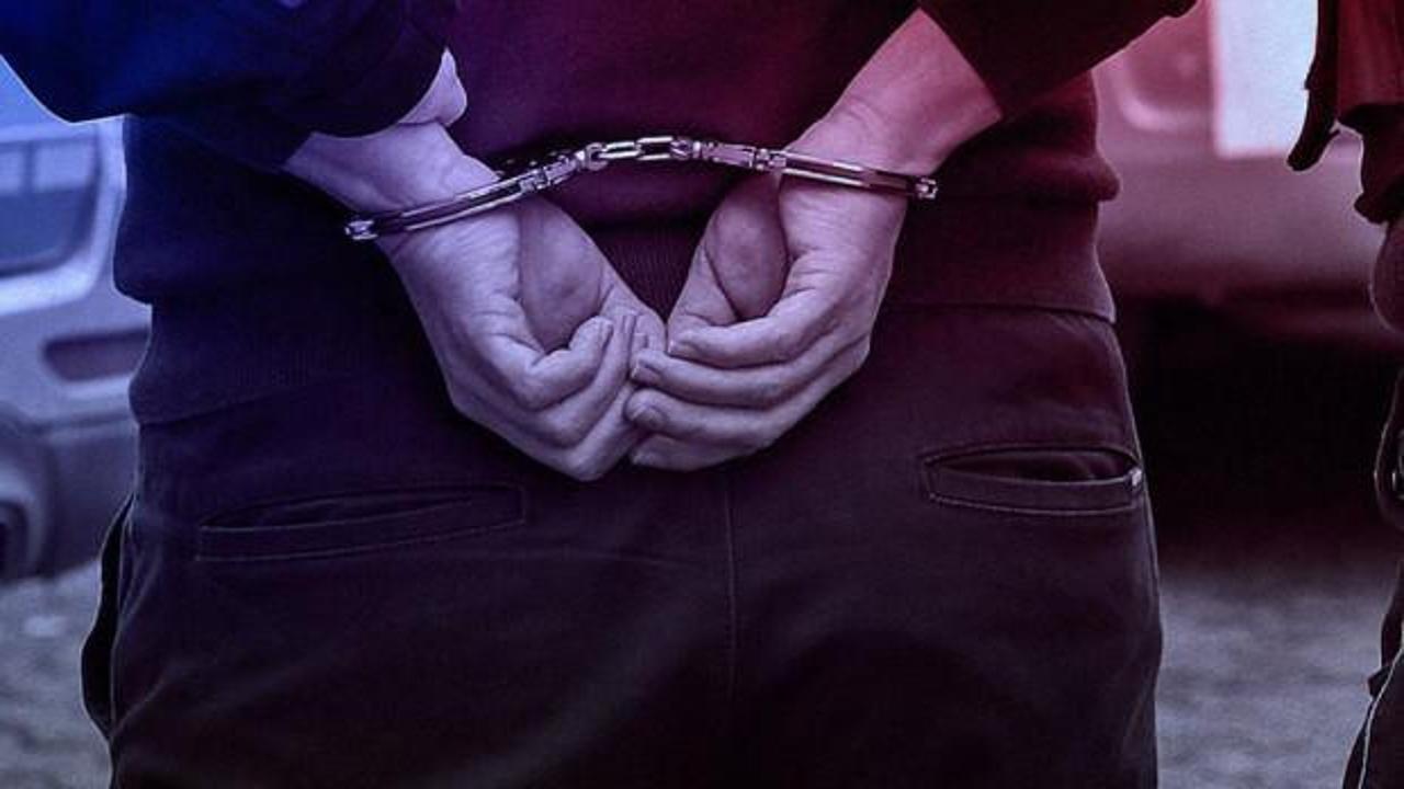 Sahte istihbaratçı kıskıvrak yakaladı