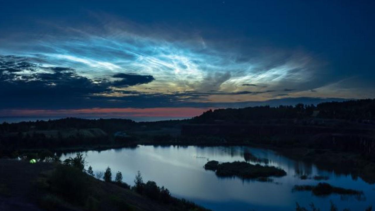 Gece gökyüzünde beyaz bulut neden olur? Gece havada bulut olur mu? Noctilucent bulutları