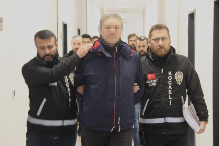 İş adamı cinayetinin her detayı kan dondurdu: Cesedi parçalayıp, asitle eritmişler!