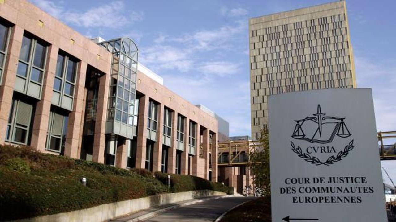 AB Adalet Divanı’ndan skandal başörtüsü kararı