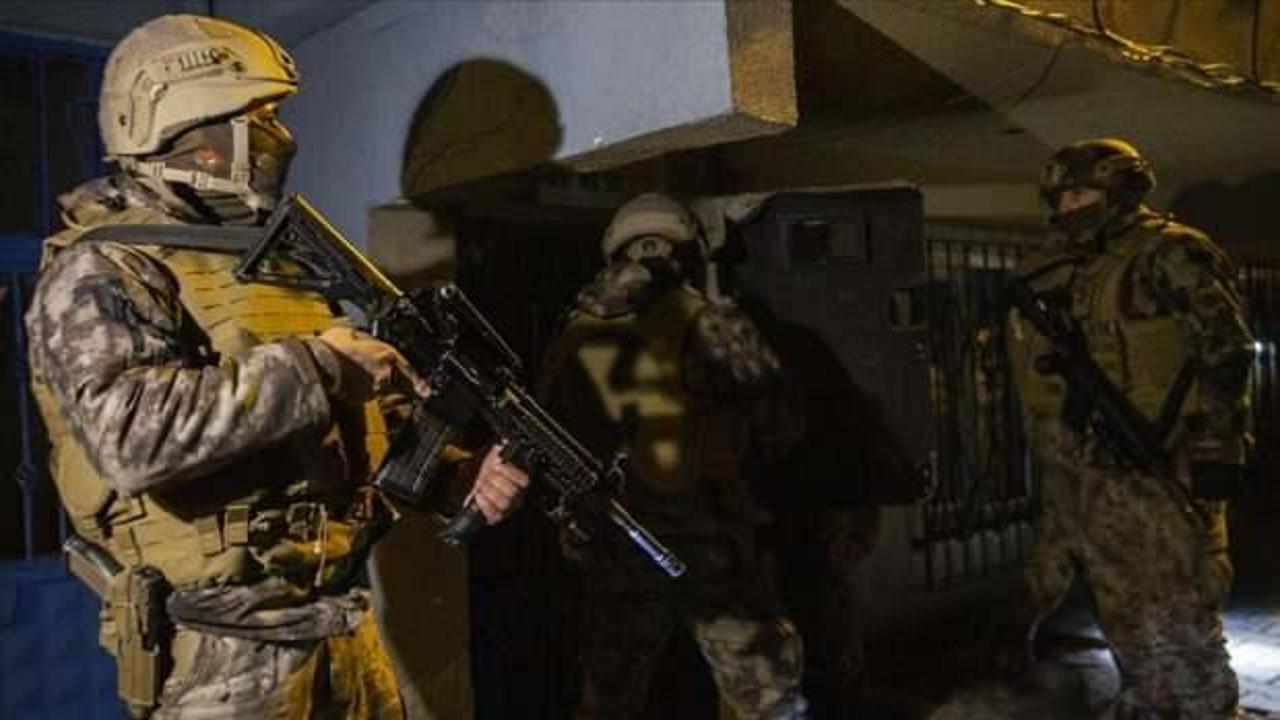 Balıkesir’de zehir tacirlerine operasyon: 10 gözaltı