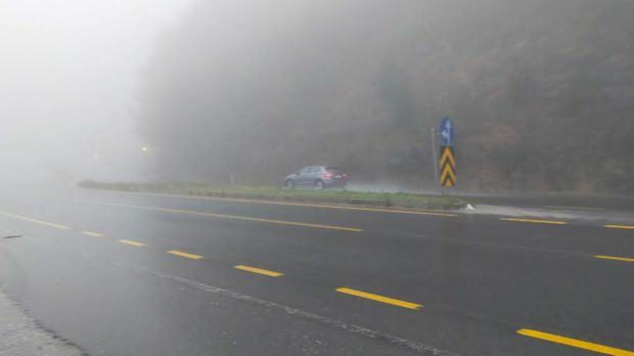 Bolu Dağı’nda etkili sis ve sağanak