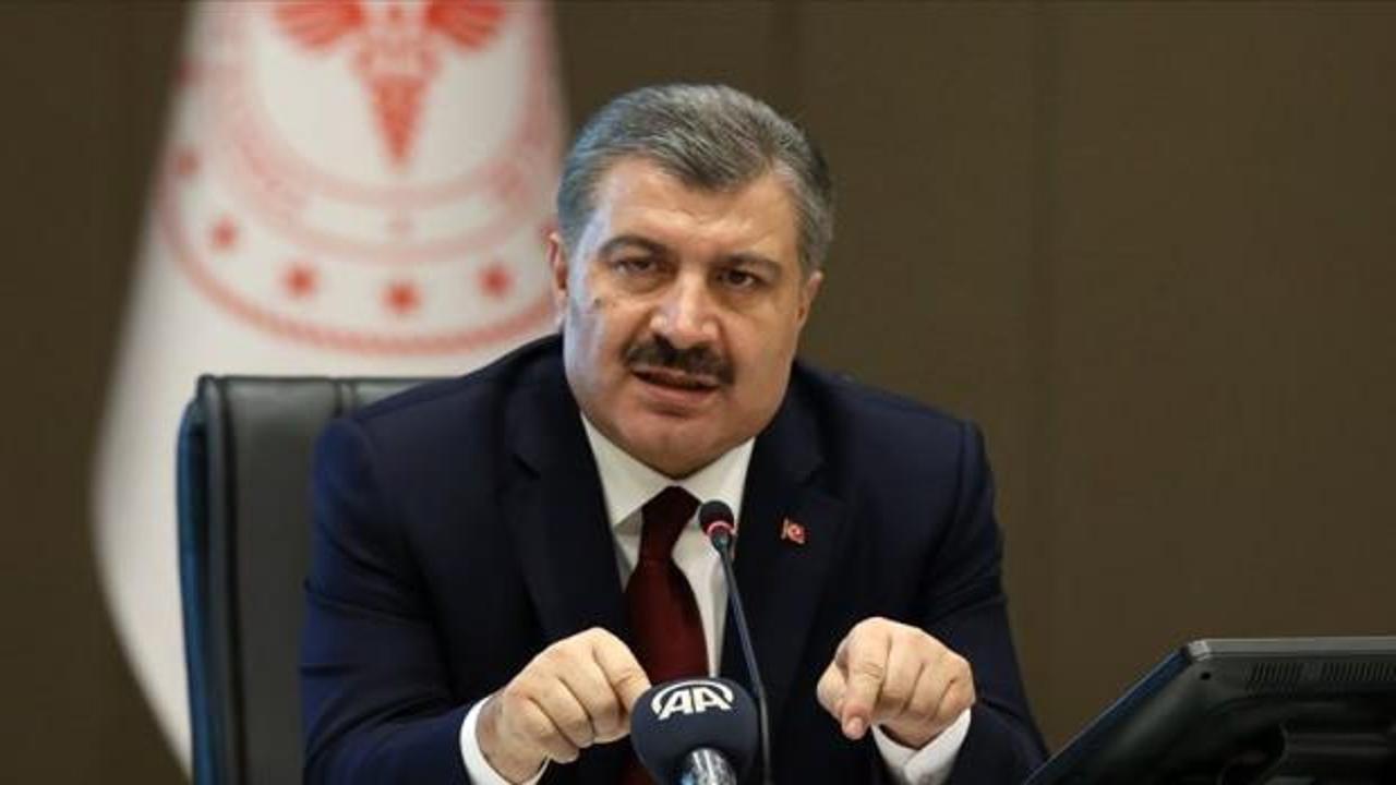 ‘Doktorlar ülkeyi terk ediyor’ iddiasını Bakan Koca resmi rakamlarla yalanladı!