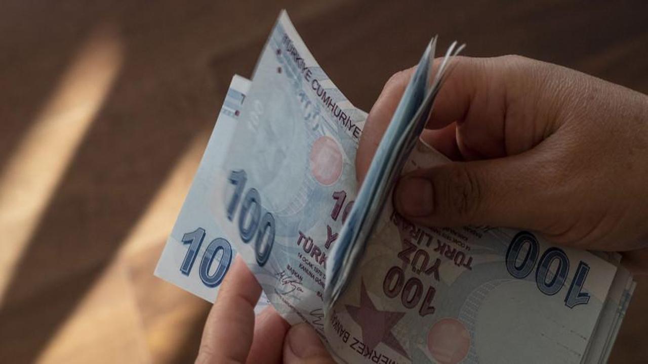 En düşük emekli ve memur emeklisi maaşı için yeni tahmin!