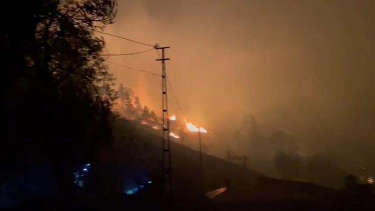 Fırtına sonrası 5 ilçede yangın! Vali Aziz Yıldırım’dan açıklama!