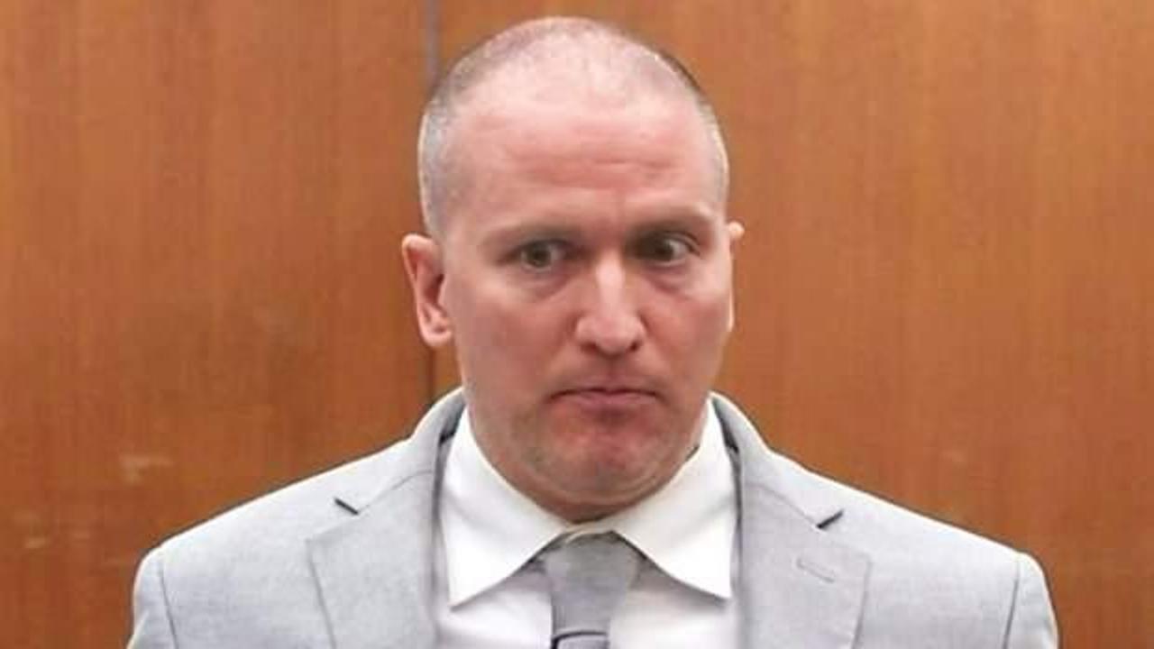 Floyd’un katili polis hapishanede bıçaklandı