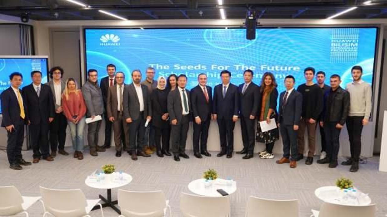 Huawei Türkiye genç bilişimcileri ‘Gelecek için Tohumlar Bursu’ ile destekliyor!