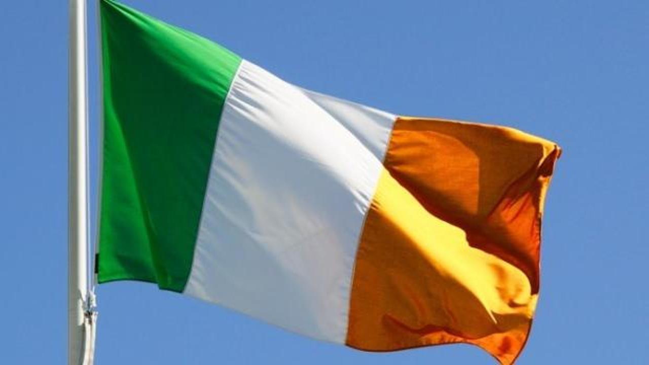 İrlanda, İsrail’in mülteci kamplarını hedef almasını “kabul edilemez” buluyor