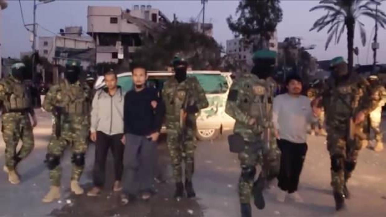 İsrailli askeri analist Bohbot: Hamas, esir takası sahneleriyle İsrail’i rezil etti