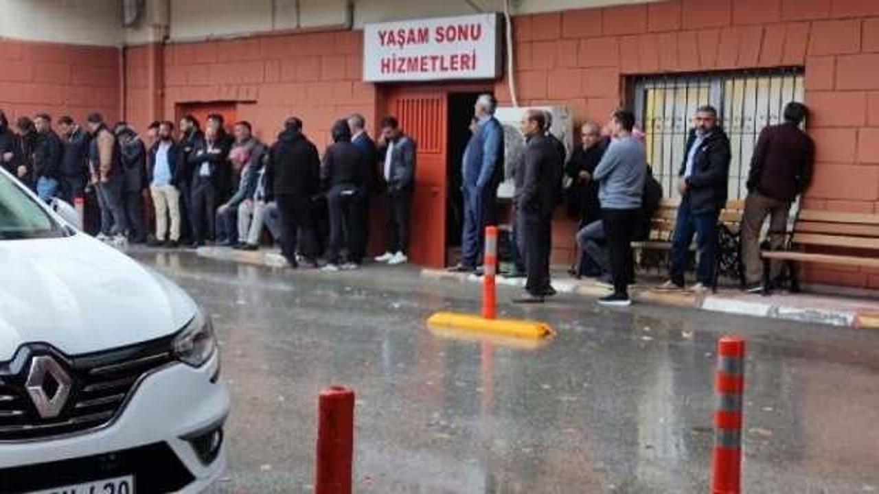 Şırnak’ta yakıt tankeri, şarampole devrildi; 2 ölü