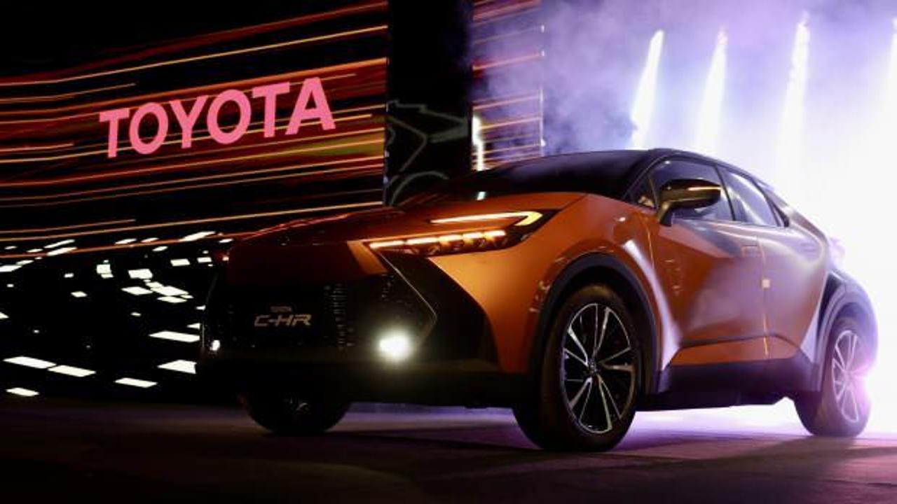 Toyota C-HR PHEV üretim hattından çıktı! Başkan Erdoğan’dan mesaj