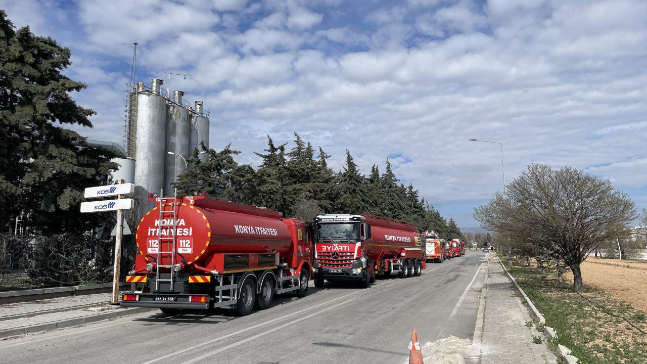 Konya'da bir fabrikaya ait depoda yangın çıktı