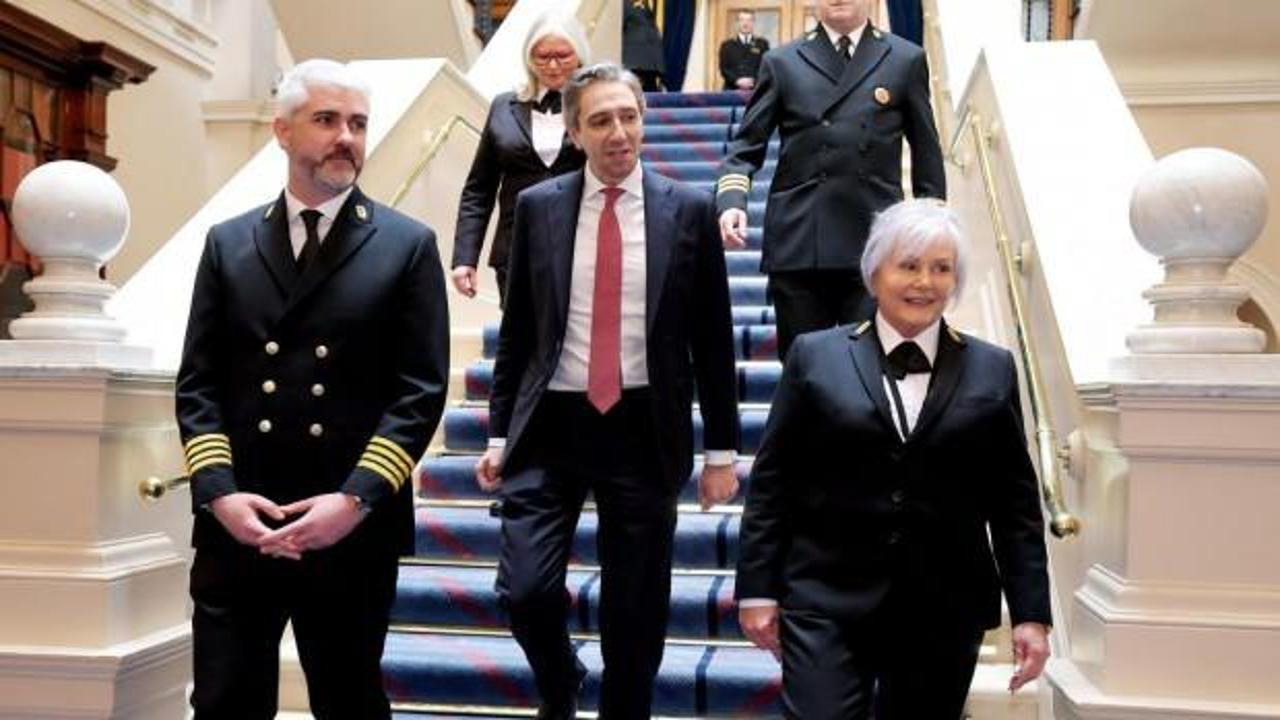 37 yaşındaki Harris ülkenin en genç başbakanı oldu