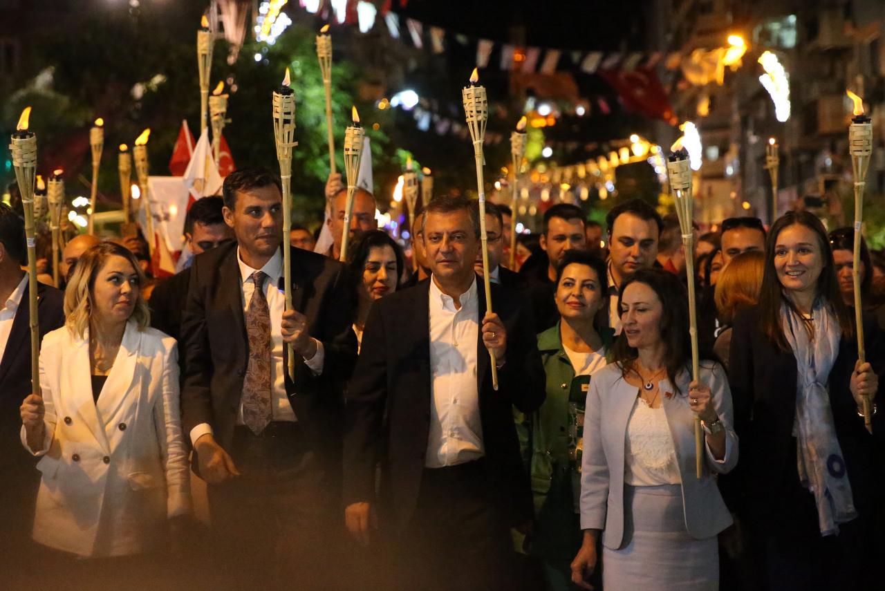 CHP Genel Başkanı Özel'den İYİ Parti Genel Başkanı Dervişoğlu'na tebrik telefonu