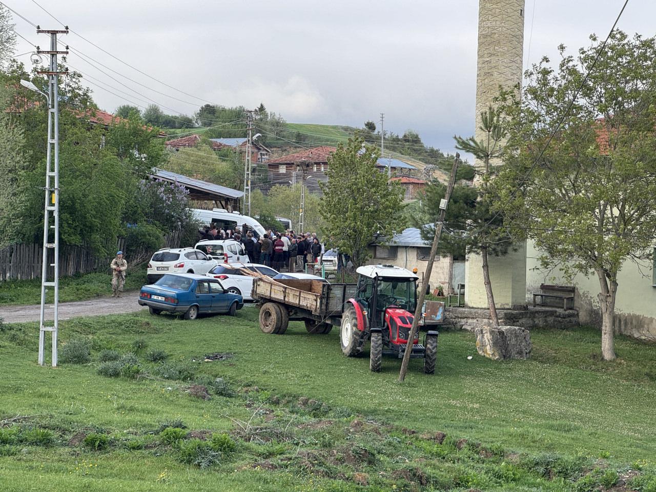 Kastamonu'da köy muhtarı tartıştığı kişi tarafından silahla öldürüldü