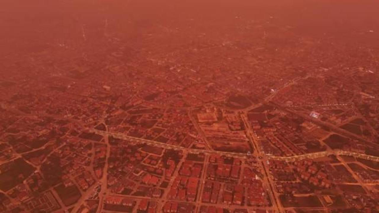 Bolu’da şaşırtan görüntü! Şehir kırmızıya büründü