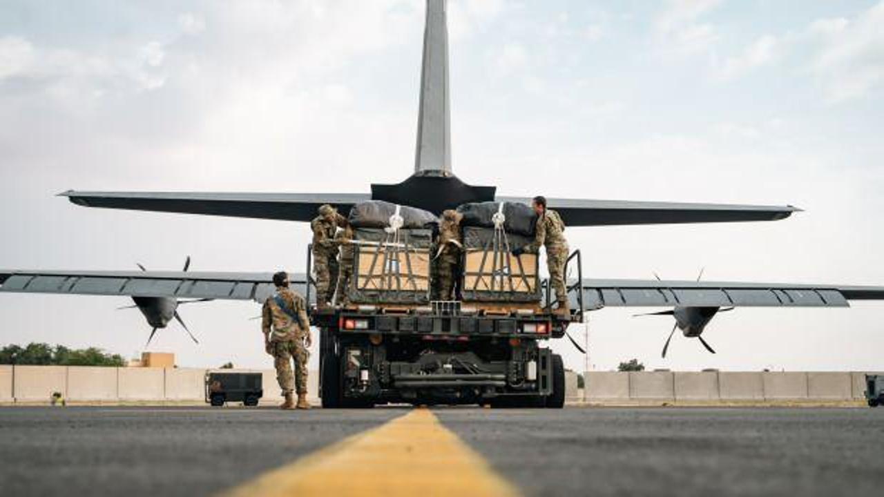ABD, Gazze’nin kuzeyine havadan insani yardım indirdi