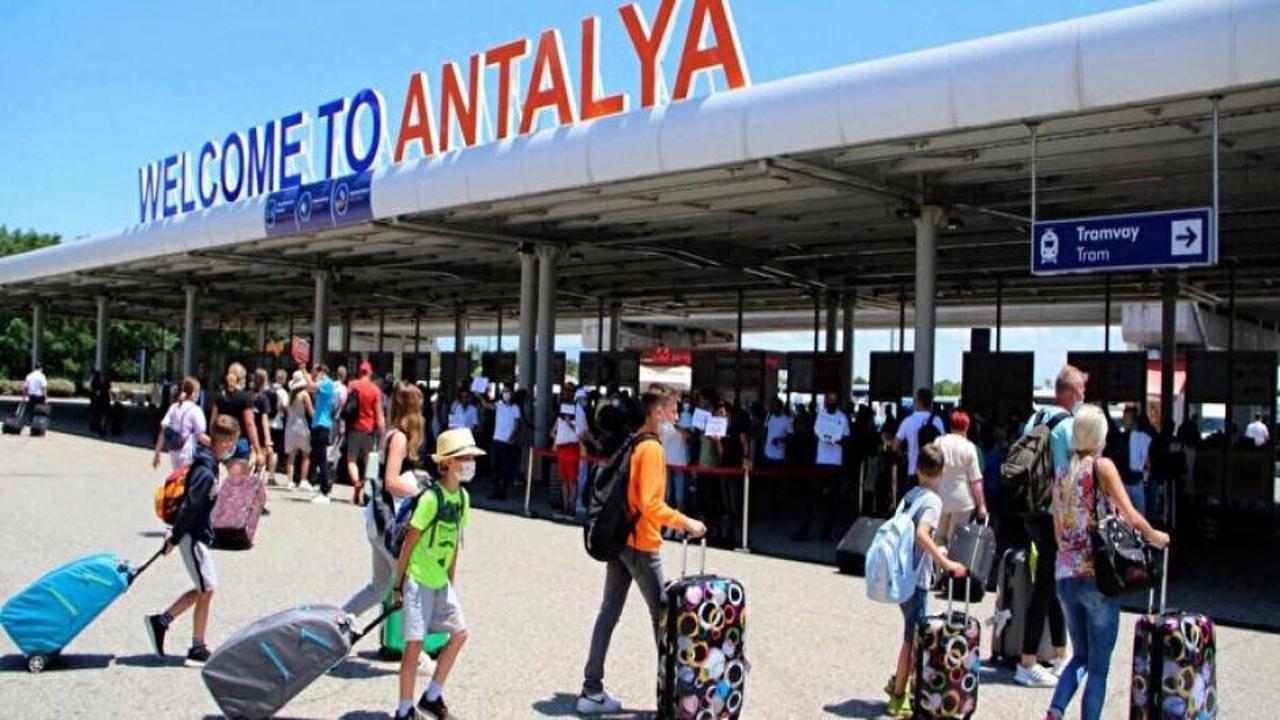 Turizm geliri ilk çeyrekte yüzde 5,4 arttı