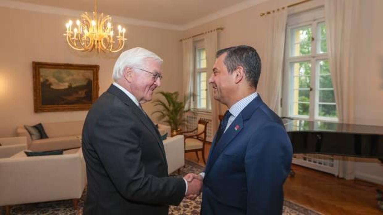 CHP lideri Özgür Özel ile Almanya Cumhurbaşkanı Steinmeier arasında basına kapalı görüşme