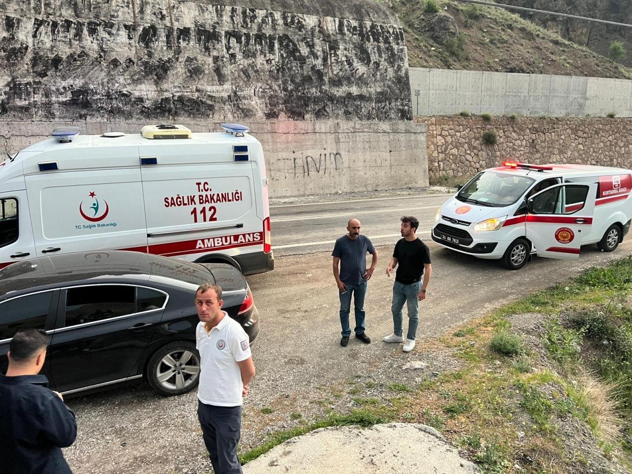 Yoldan çıkan sürücü Fırat Nehri'ne uçtu! Otomobil kayboldu