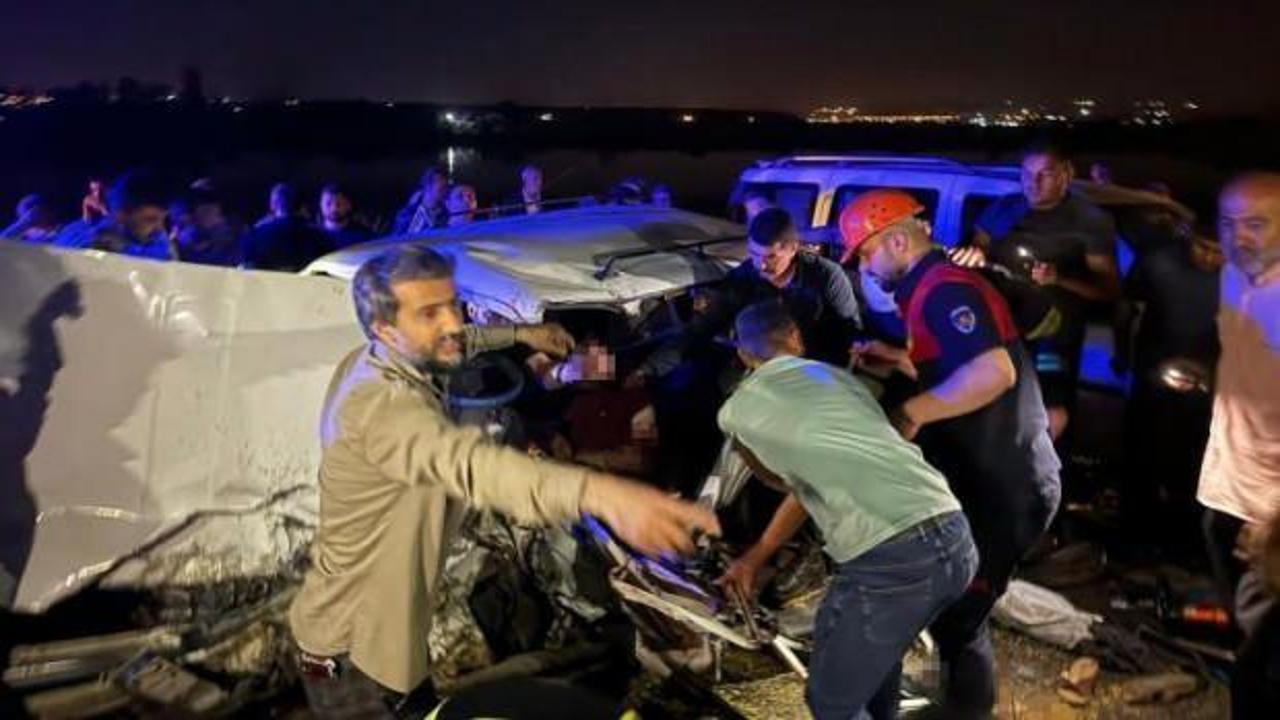 Feci kazada yardıma koşan vatandaşlardan akılalmaz hareket: 1 ölü, 2’si ağır 5 yaralı