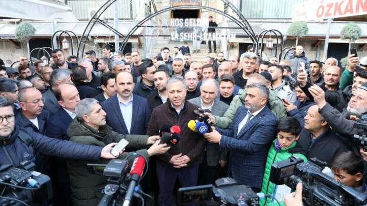 İçişleri Bakanı Yerlikaya bayramın ilk günü Konyalılarla buluştu