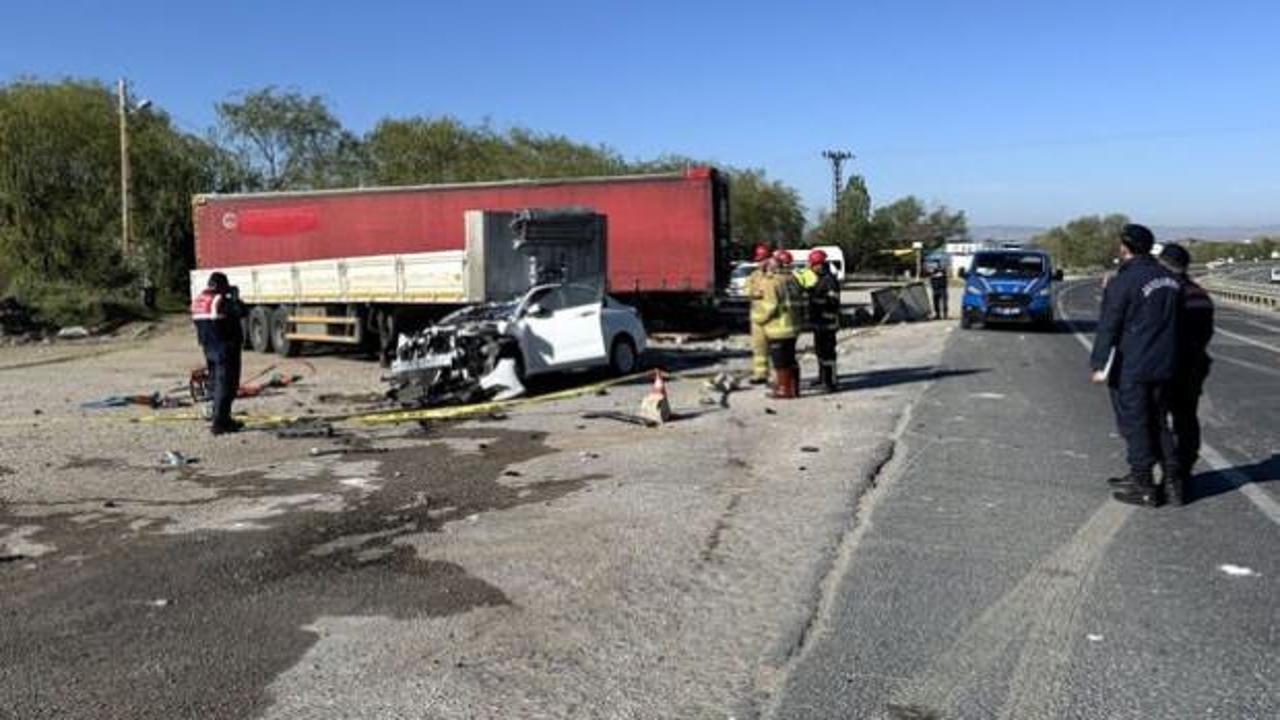 Kırıkkale’de feci kaza: 1 ölü, 2 yaralı