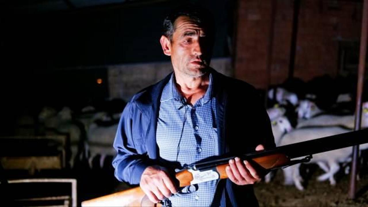 Köy halkı diken üstünde! Ellerinde tüfekle sabaha kadar nöbet tutuyorlar