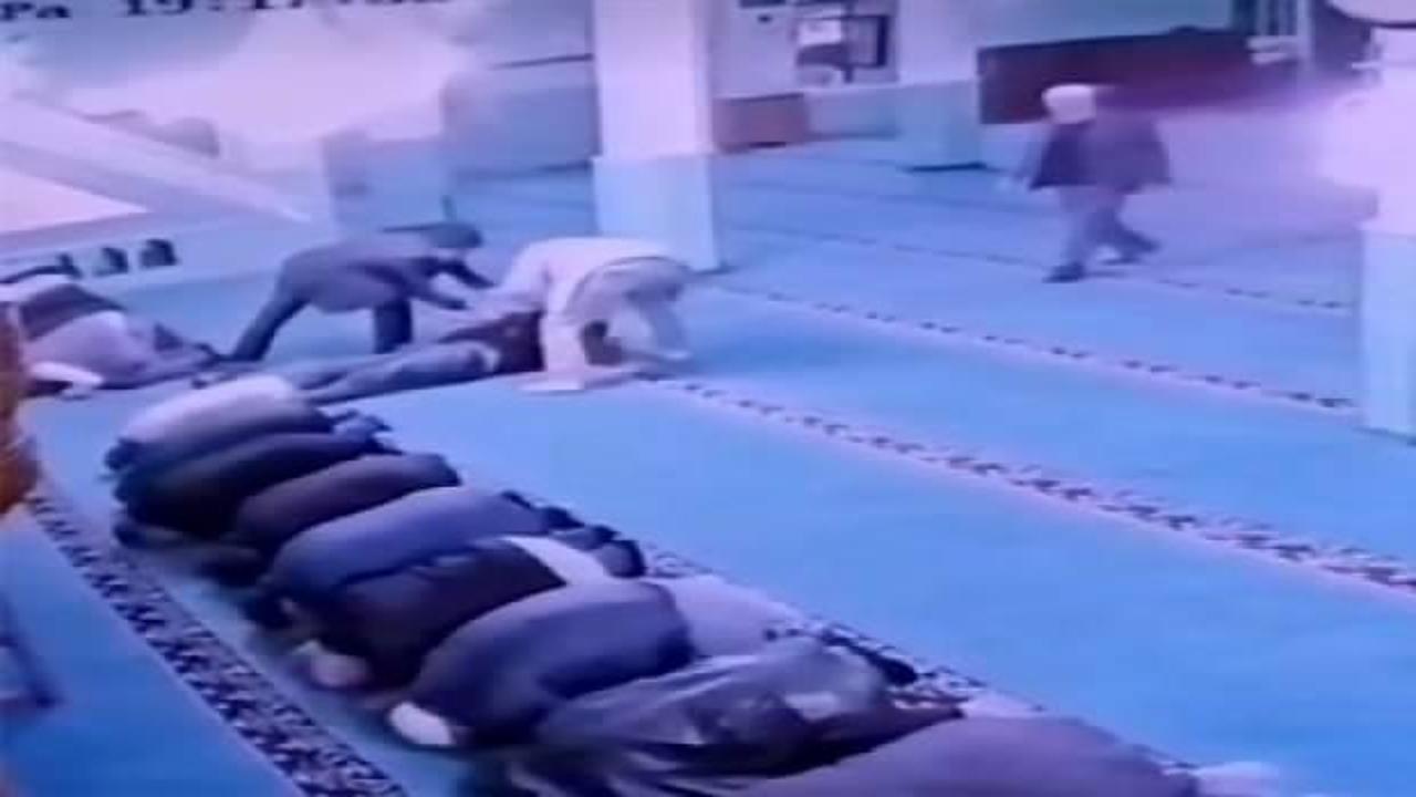 Namaz kılarken kalp krizi geçirip, öldü