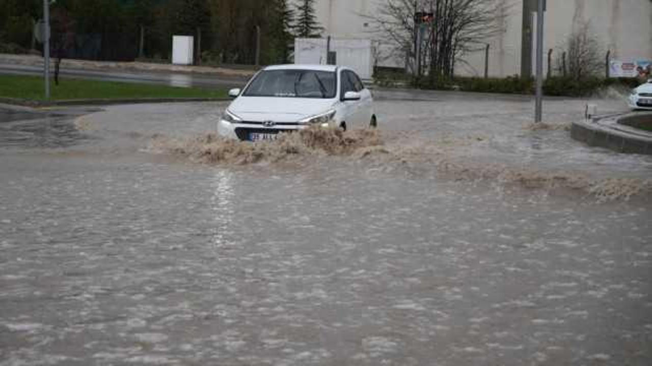 Niğde’de sağanak hayatı olumsuz etkiledi