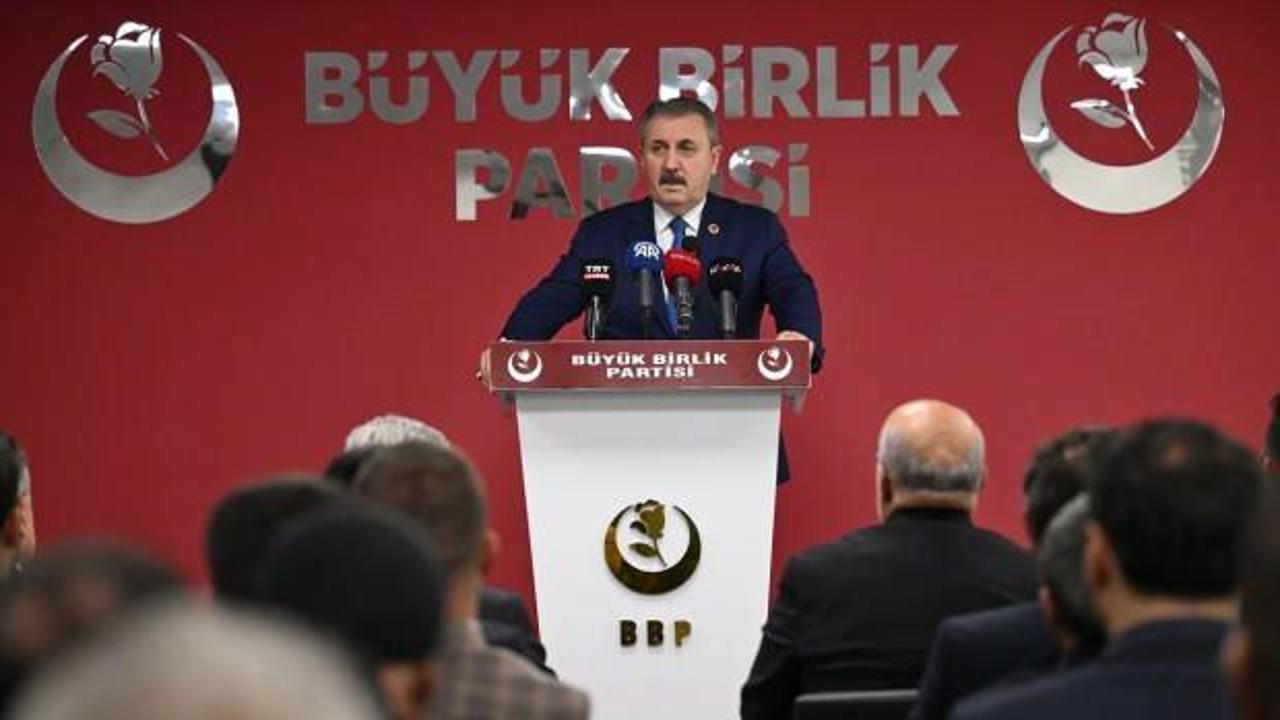 ‘Vatan, devlet, millet düşmanlığına devam edenlere hukuk işletilecek’