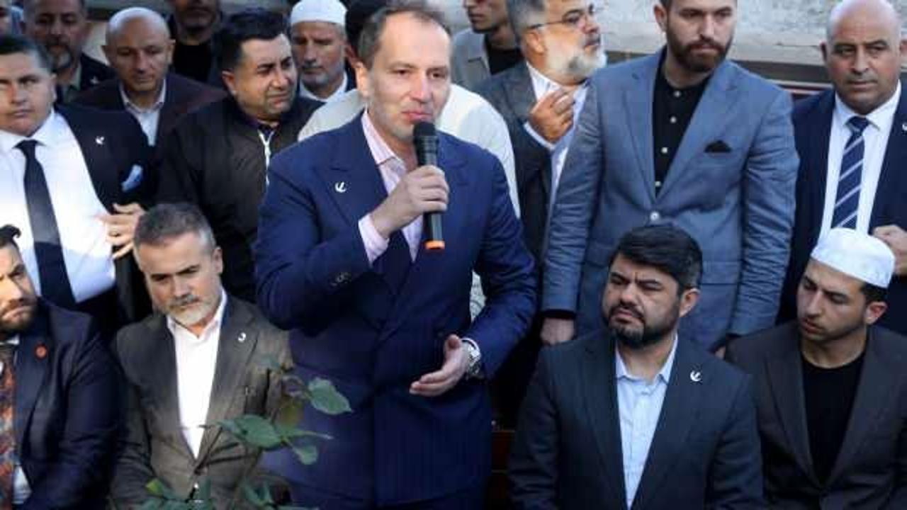 Fatih Erbakan babası merhum Prof. Dr. Necmettin Erbakan’ın kabrini ziyaret etti