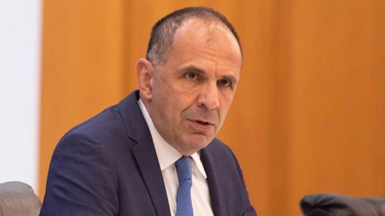 Yunan Bakan’dan sıcak mesaj: Çocuklarımın eli tetikte olmasın istiyorum