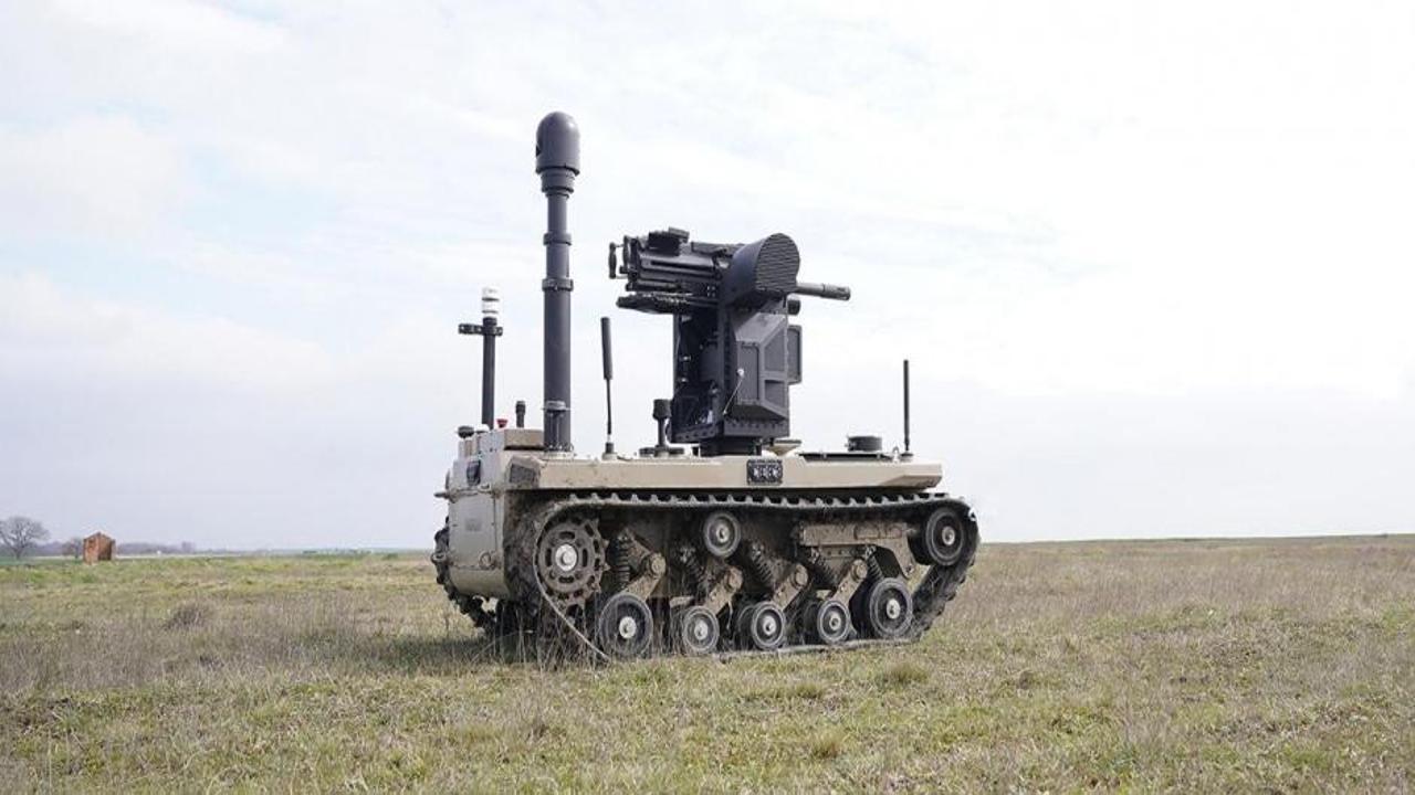 İnsansız kara aracı BARKAN, yeni silahıyla sahada