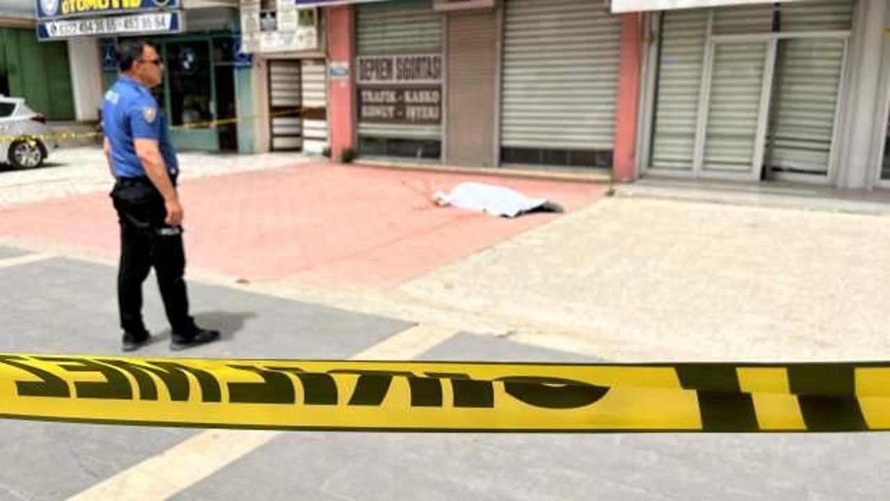 İş merkezinin 5’inci katından düşüp, öldü