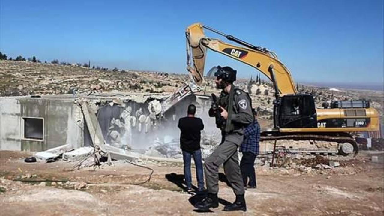 İsrail, Necef bölgesinde 47 evi yıkarak yaklaşık 500 Filistinli bedeviyi evsiz bıraktı