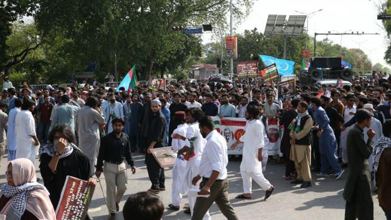 Pakistan’da dev protesto! İsrail’e destek veren ABD’ye sert tepki