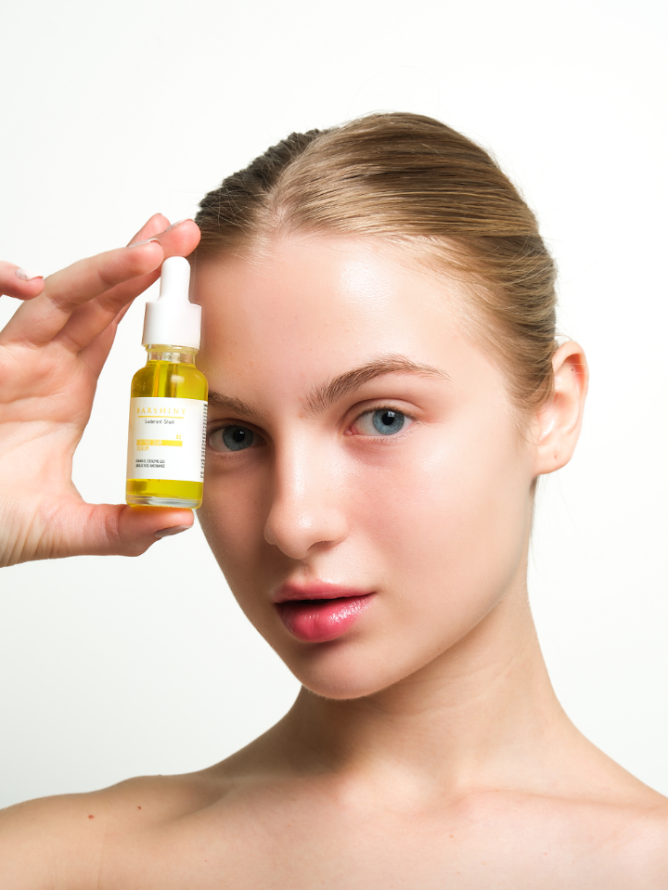 Barshiny Leke Giderici Kremler ile Göz Alıcı Bir Cilt Yapısı