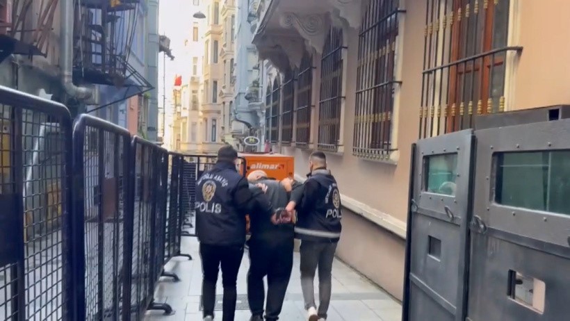Beyoğlu’nda Anne Katli: 79 Yaşındaki Kadın Hayatını Kaybetti