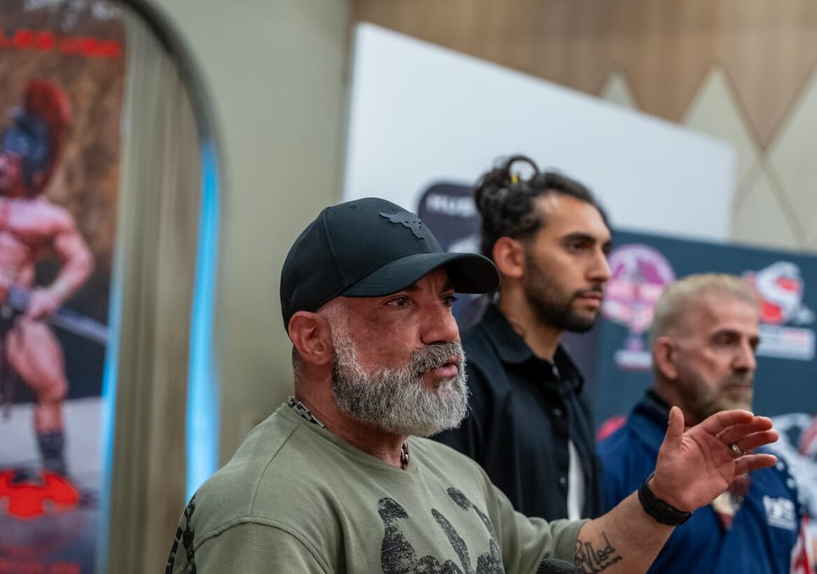 Vücut Hocası CAN ÜNAL: IFBB Pro Kalitesiyle Fark Yaratan Antrenör