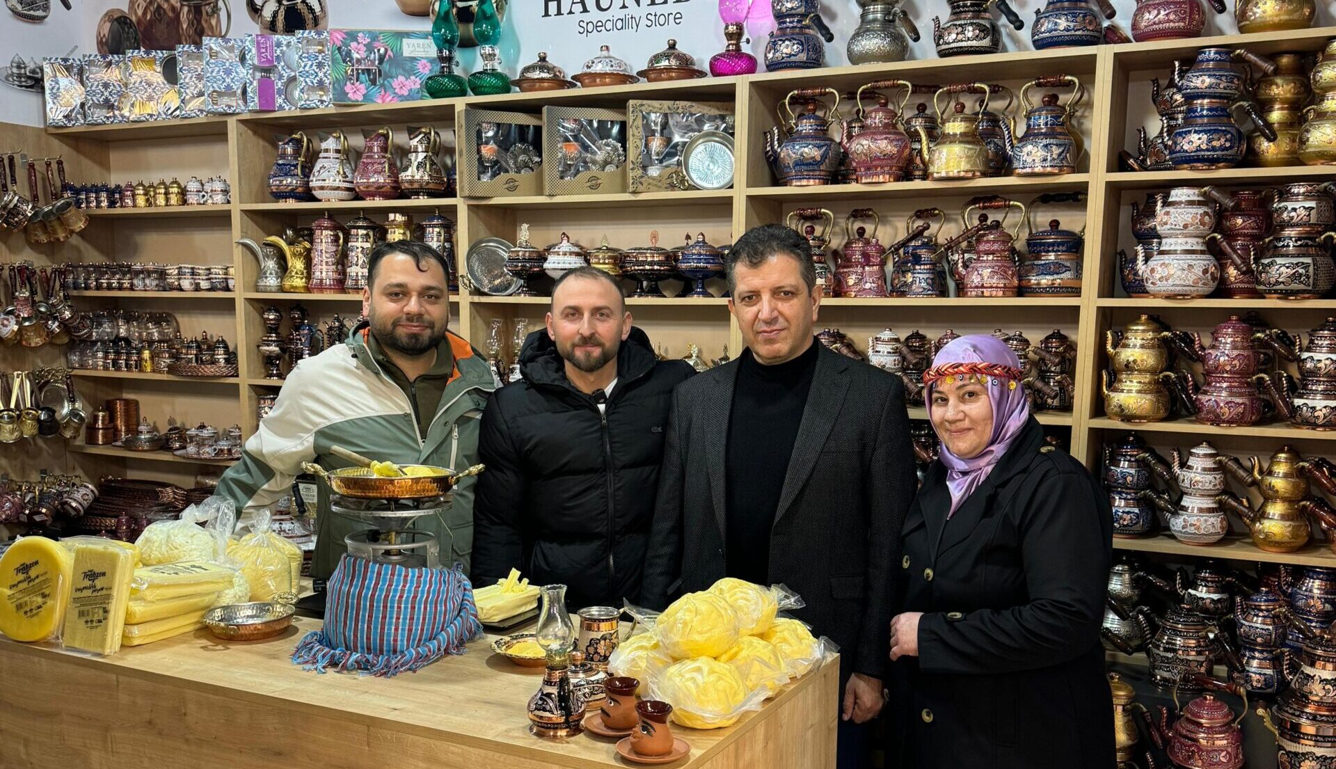 BALIKLA KONUŞAN ADAMDAN HAUNEDY’DE KUYMAK ŞOVU